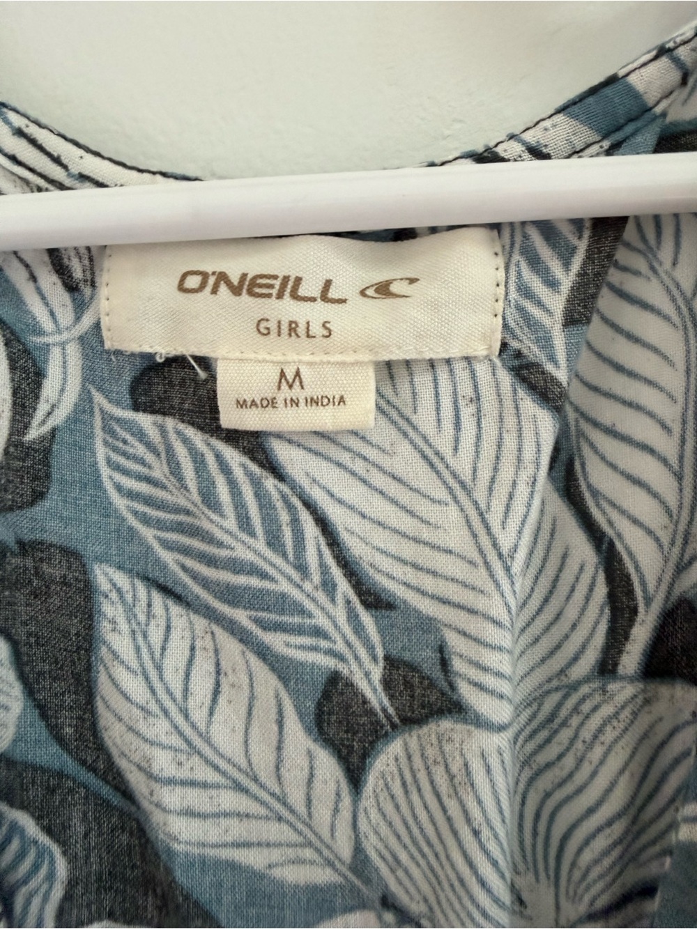 O'Neill Girls Blue and White Leaf And Flower Print Dress - Picture 2 of 3
